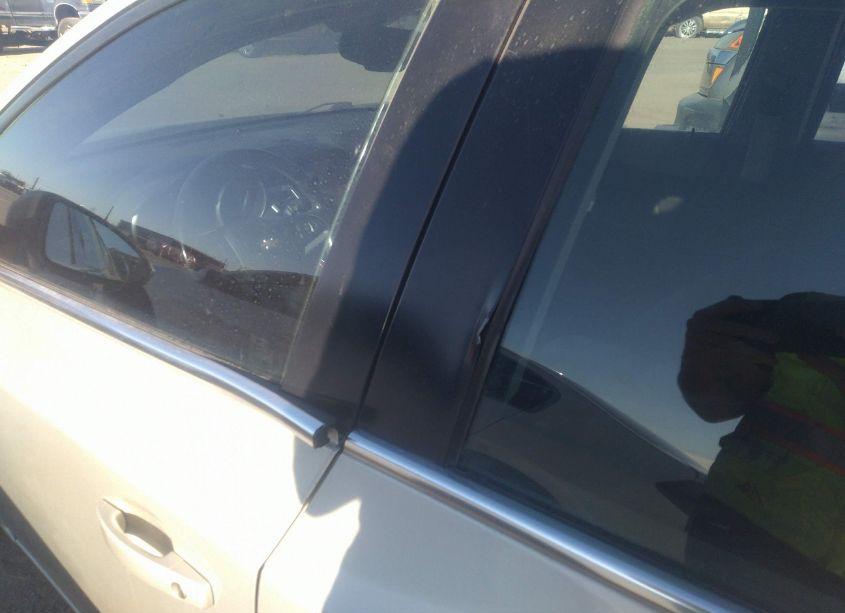 Photo 6 of 2014 Chevrolet Cruze 1LT AUTO (VIN 1G1PC5SB8E7473900)