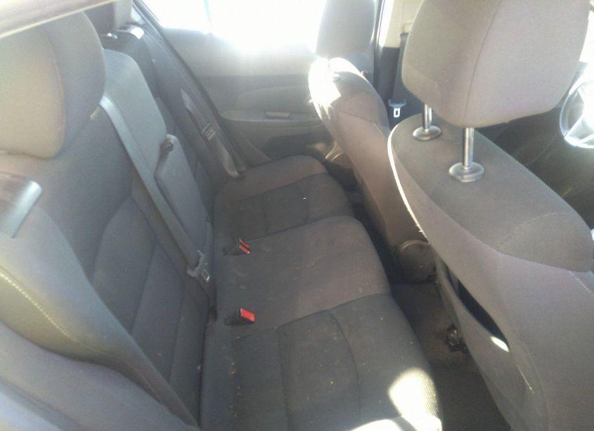 Photo 8 of 2014 Chevrolet Cruze 1LT AUTO (VIN 1G1PC5SB8E7473900)