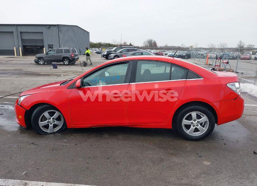 Photo 15 of 2014 Chevrolet Cruze 1LT AUTO (VIN 1G1PC5SB8E7475176)