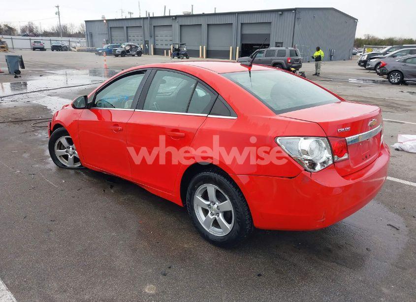 Photo 3 of 2014 Chevrolet Cruze 1LT AUTO (VIN 1G1PC5SB8E7475176)