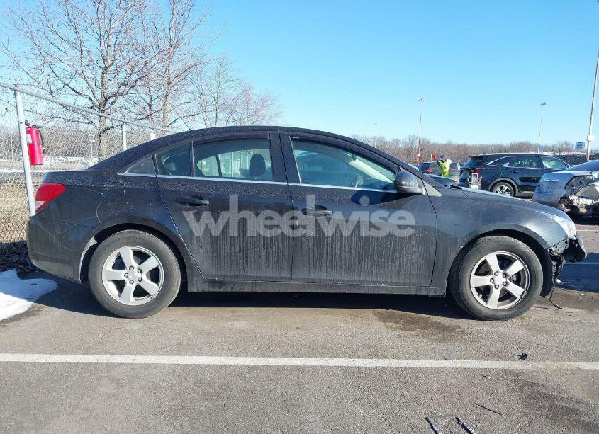 Photo 13 of 2015 Chevrolet Cruze 1LT AUTO (VIN 1G1PC5SB8F7103810)