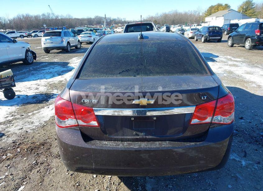 Photo 16 of 2015 Chevrolet Cruze 1LT AUTO (VIN 1G1PC5SB8F7121224)