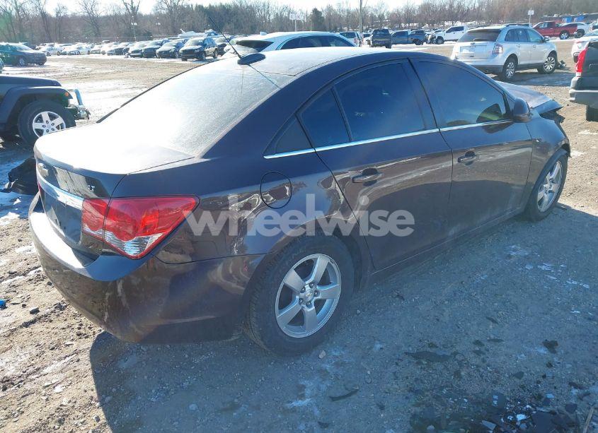 Photo 4 of 2015 Chevrolet Cruze 1LT AUTO (VIN 1G1PC5SB8F7121224)