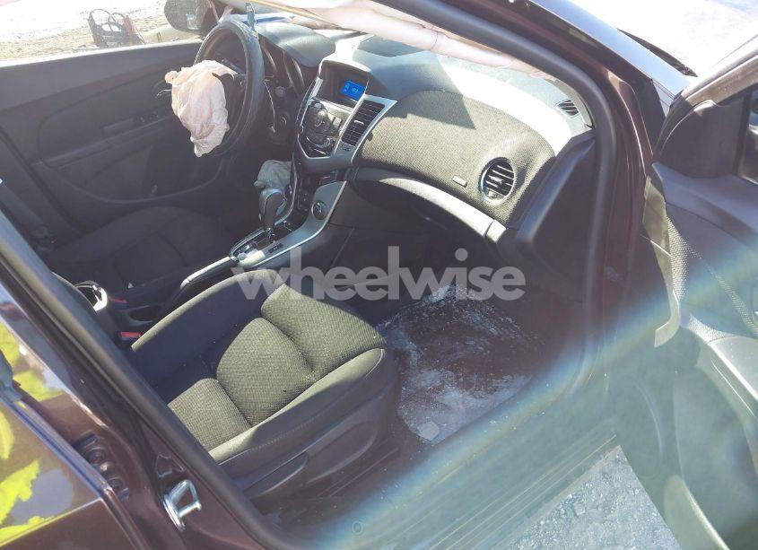 Photo 5 of 2015 Chevrolet Cruze 1LT AUTO (VIN 1G1PC5SB8F7121224)