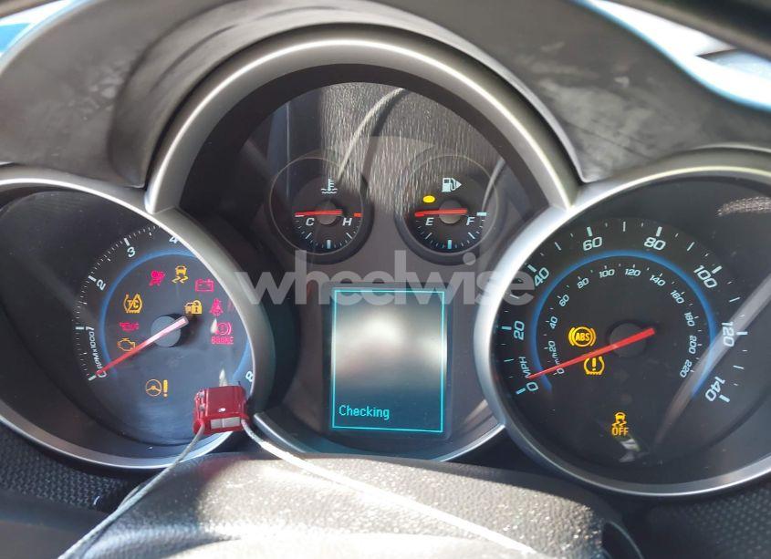 Photo 7 of 2015 Chevrolet Cruze 1LT AUTO (VIN 1G1PC5SB8F7121224)