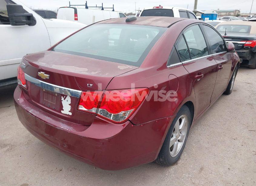 Photo 4 of 2015 Chevrolet Cruze 1LT AUTO (VIN 1G1PC5SB8F7139657)