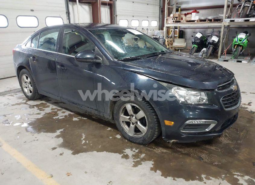 2015 Chevrolet Cruze 1LT AUTO (VIN 1G1PC5SB8F7141635) main photo