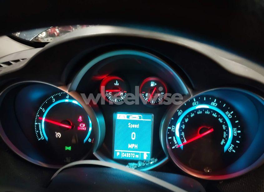 Photo 7 of 2015 Chevrolet Cruze 1LT AUTO (VIN 1G1PC5SB8F7141635)