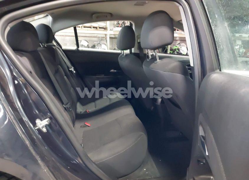 Photo 8 of 2015 Chevrolet Cruze 1LT AUTO (VIN 1G1PC5SB8F7141635)