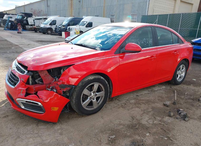 Photo 2 of 2015 Chevrolet Cruze 1LT AUTO (VIN 1G1PC5SB8F7147919)