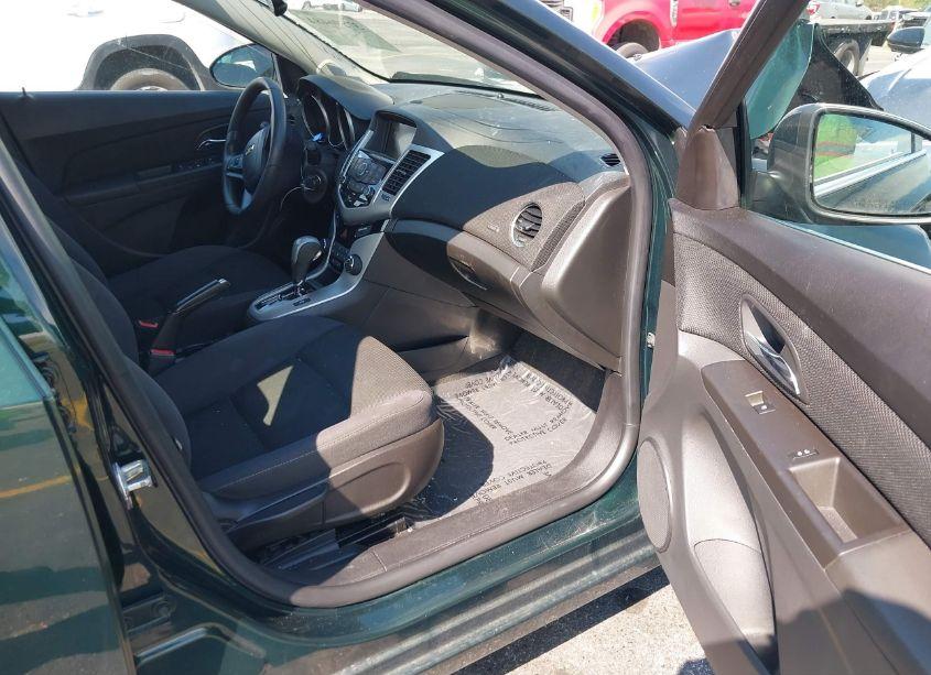 Photo 5 of 2015 Chevrolet Cruze 1LT AUTO (VIN 1G1PC5SB8F7148357)