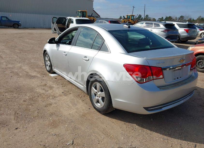 Photo 3 of 2015 Chevrolet Cruze 1LT AUTO (VIN 1G1PC5SB8F7156247)