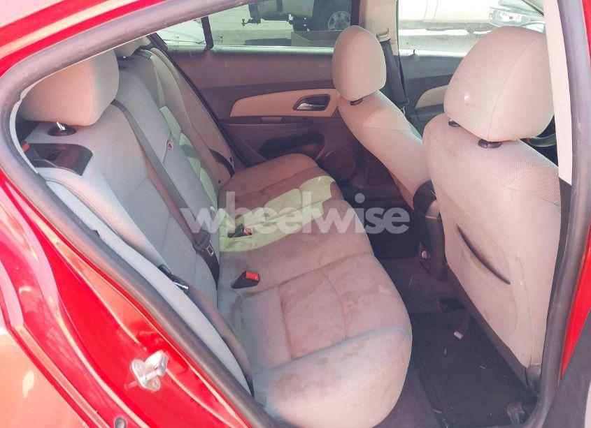 Photo 8 of 2015 Chevrolet Cruze 1LT AUTO (VIN 1G1PC5SB8F7163442)