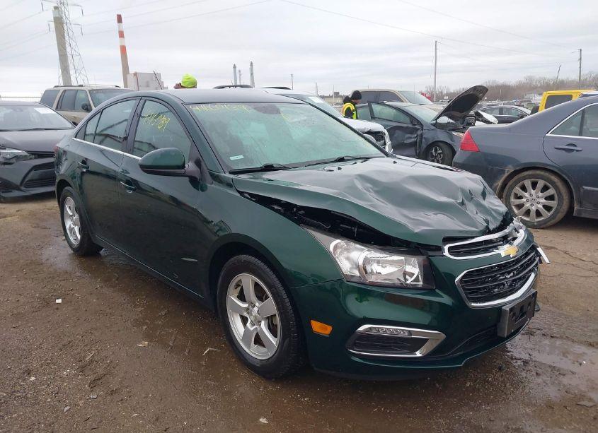 2015 Chevrolet Cruze 1LT AUTO (VIN 1G1PC5SB8F7169807) main photo