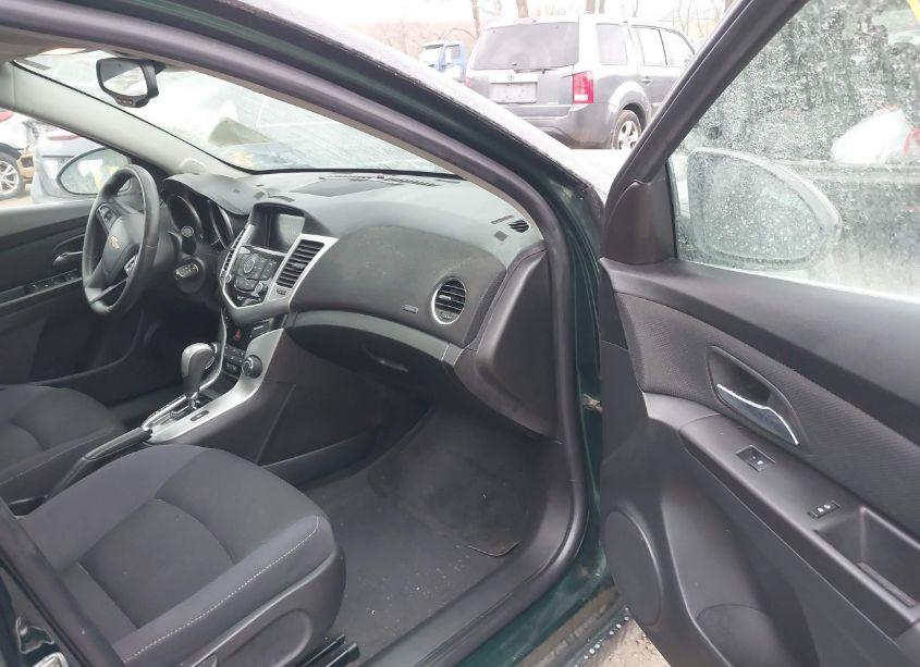 Photo 5 of 2015 Chevrolet Cruze 1LT AUTO (VIN 1G1PC5SB8F7169807)