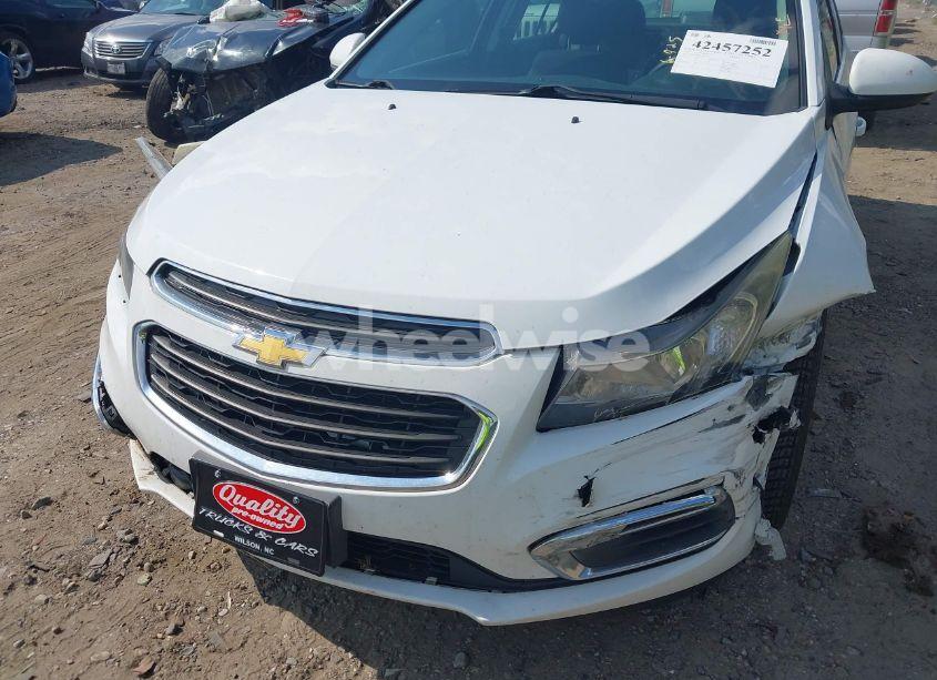 Photo 6 of 2015 Chevrolet Cruze 1LT AUTO (VIN 1G1PC5SB8F7223901)
