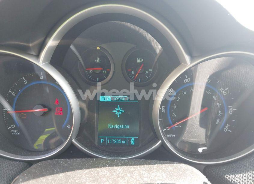 Photo 7 of 2015 Chevrolet Cruze 1LT AUTO (VIN 1G1PC5SB8F7223901)