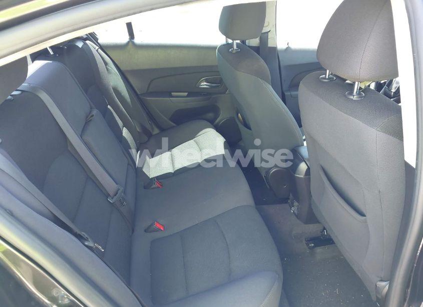 Photo 8 of 2015 Chevrolet Cruze 1LT AUTO (VIN 1G1PC5SB8F7236583)