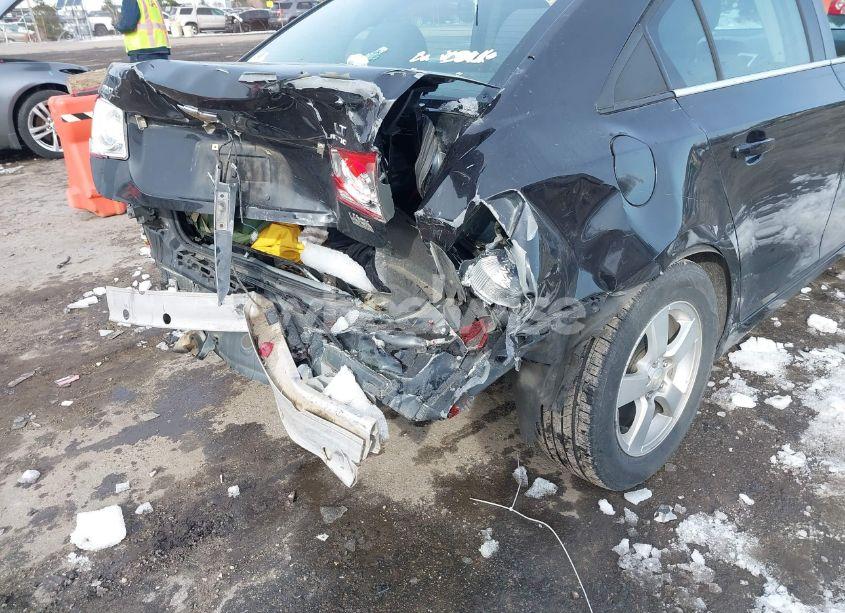 Photo 6 of 2015 Chevrolet Cruze 1LT AUTO (VIN 1G1PC5SB8F7244652)