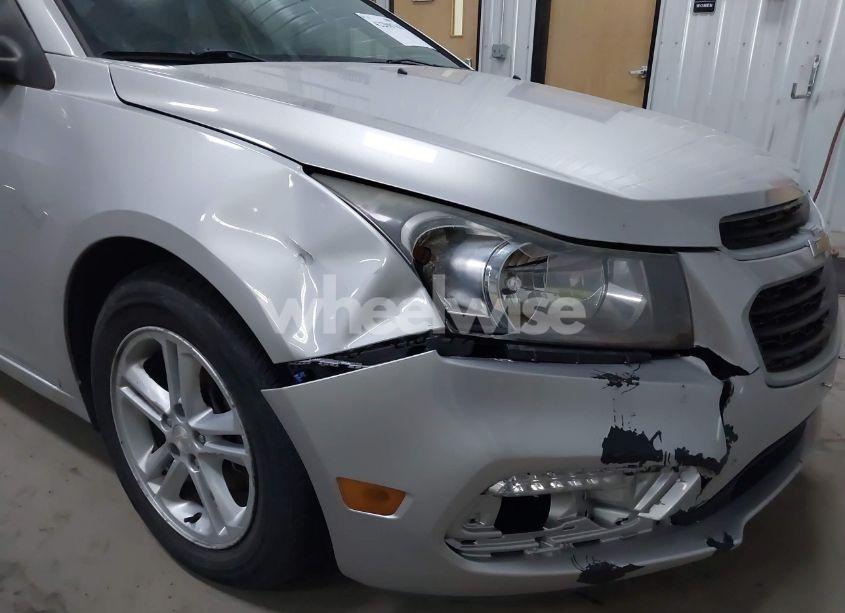 Photo 6 of 2015 Chevrolet Cruze 1LT AUTO (VIN 1G1PC5SB8F7269549)