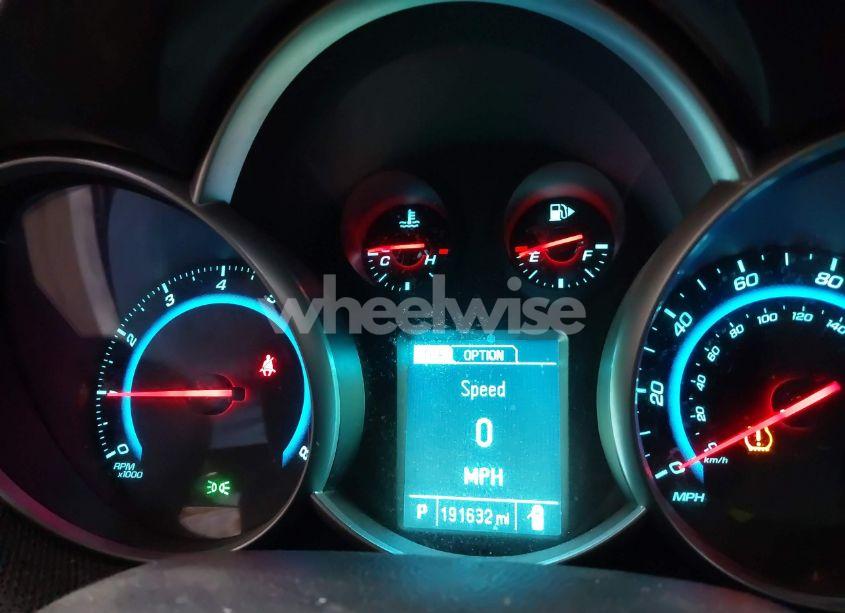 Photo 7 of 2015 Chevrolet Cruze 1LT AUTO (VIN 1G1PC5SB8F7269549)