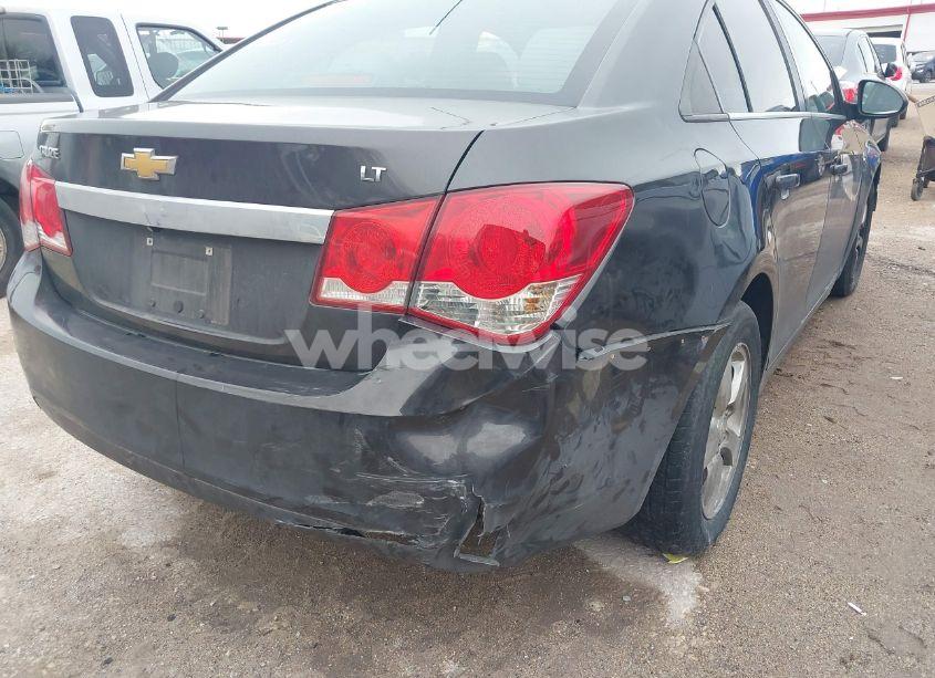 Photo 13 of 2015 Chevrolet Cruze 1LT AUTO (VIN 1G1PC5SB8F7282320)