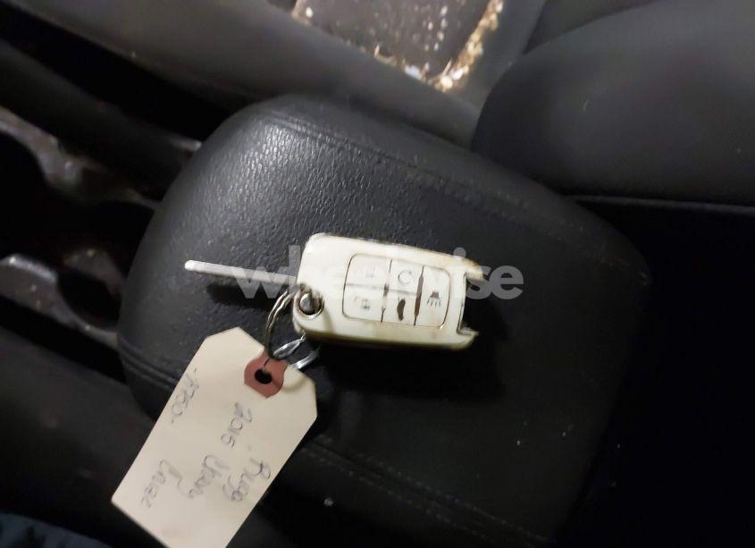 Photo 11 of 2015 Chevrolet Cruze 1LT AUTO (VIN 1G1PC5SB8F7288697)