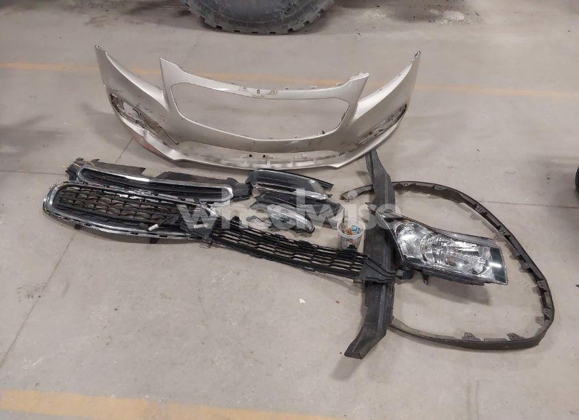 Photo 12 of 2015 Chevrolet Cruze 1LT AUTO (VIN 1G1PC5SB8F7288697)