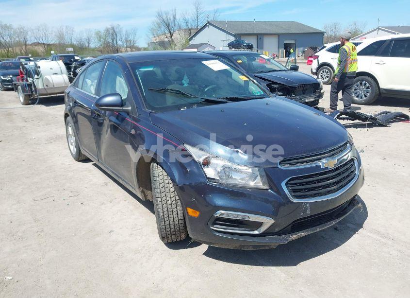 2015 Chevrolet Cruze 1LT AUTO (VIN 1G1PC5SB8F7293253) main photo