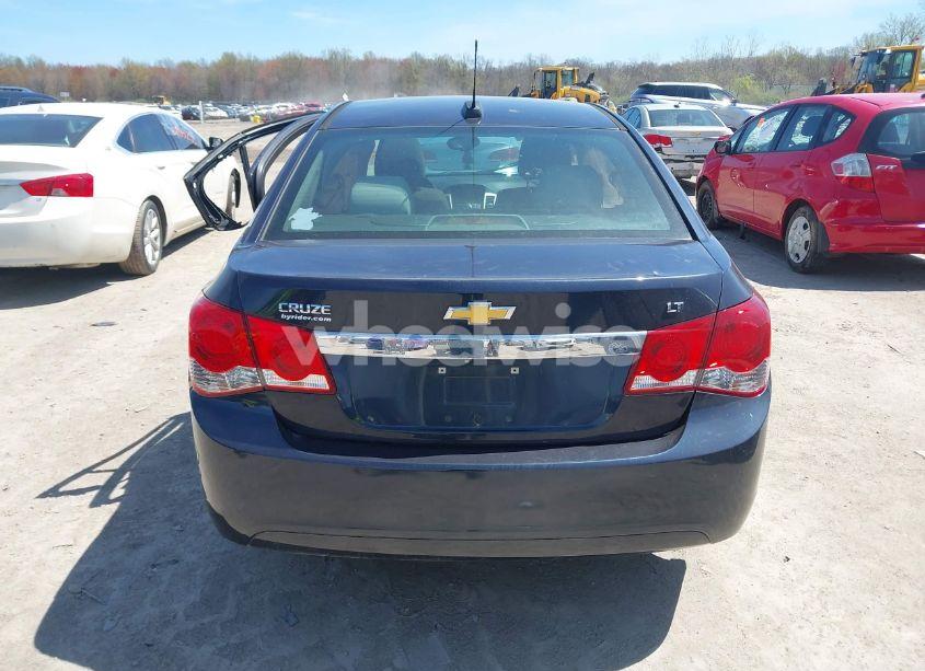 Photo 16 of 2015 Chevrolet Cruze 1LT AUTO (VIN 1G1PC5SB8F7293253)