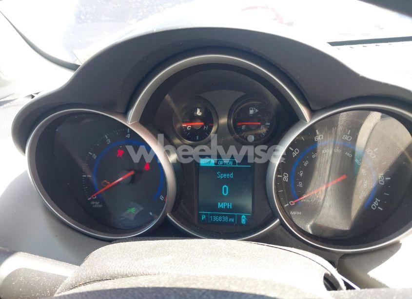 Photo 7 of 2015 Chevrolet Cruze 1LT AUTO (VIN 1G1PC5SB8F7293253)