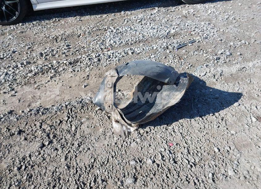 Photo 12 of 2015 Chevrolet Cruze 1LT AUTO (VIN 1G1PC5SB8F7297870)