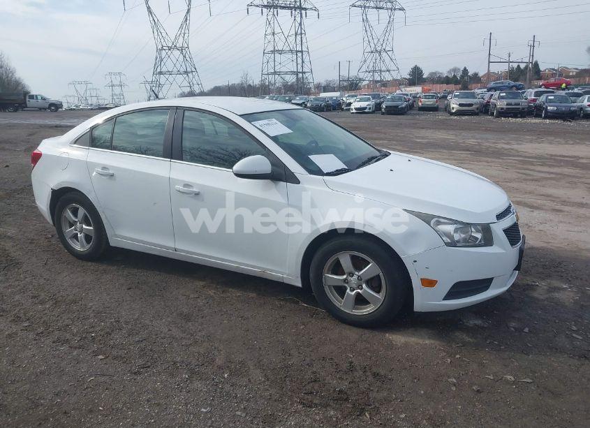 2013 Chevrolet Cruze 1LT AUTO (VIN 1G1PC5SB9D7121438) main photo