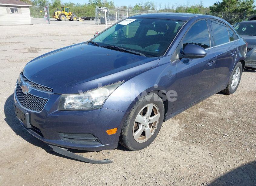 Photo 2 of 2013 Chevrolet Cruze 1LT AUTO (VIN 1G1PC5SB9D7226514)