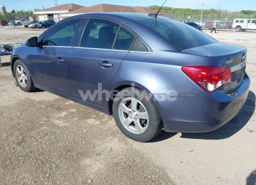 Photo 3 of 2013 Chevrolet Cruze 1LT AUTO (VIN 1G1PC5SB9D7226514)