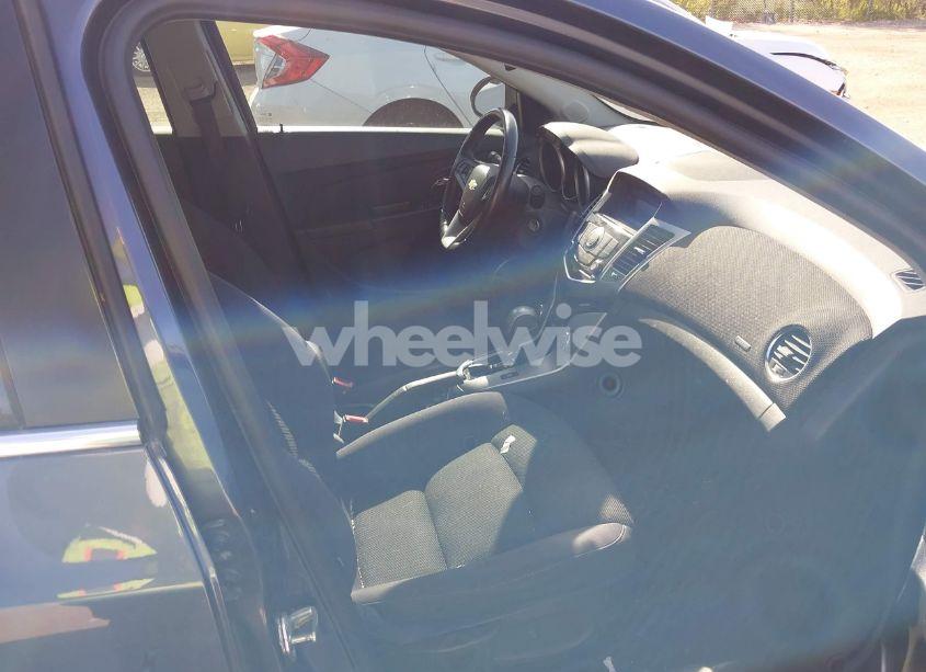 Photo 5 of 2013 Chevrolet Cruze 1LT AUTO (VIN 1G1PC5SB9D7226514)