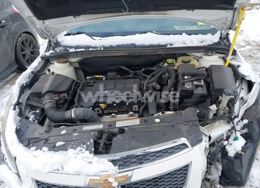 Photo 10 of 2013 Chevrolet Cruze 1LT AUTO (VIN 1G1PC5SB9D7240610)