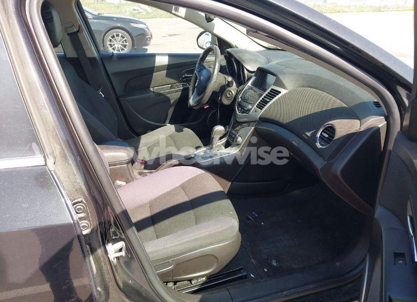 Photo 5 of 2013 Chevrolet Cruze 1LT AUTO (VIN 1G1PC5SB9D7306086)