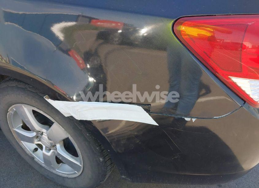 Photo 6 of 2013 Chevrolet Cruze 1LT AUTO (VIN 1G1PC5SB9D7306086)