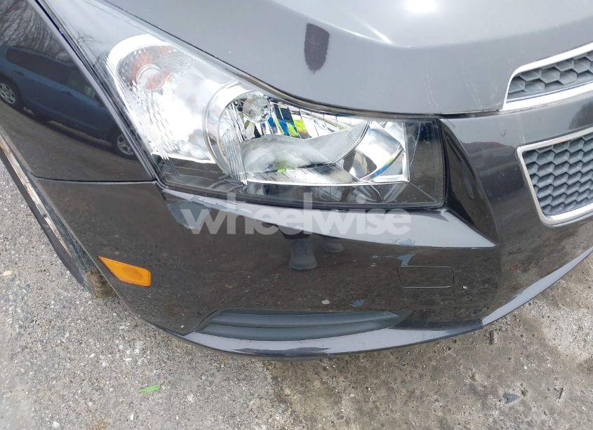 Photo 6 of 2014 Chevrolet Cruze 1LT AUTO (VIN 1G1PC5SB9E7109890)