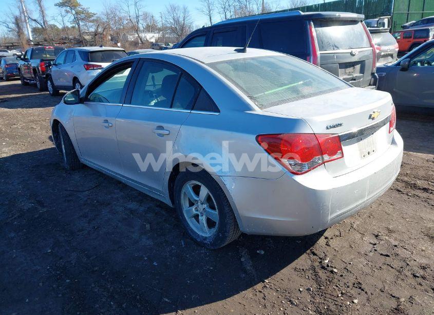 Photo 3 of 2014 Chevrolet Cruze 1LT AUTO (VIN 1G1PC5SB9E7120355)