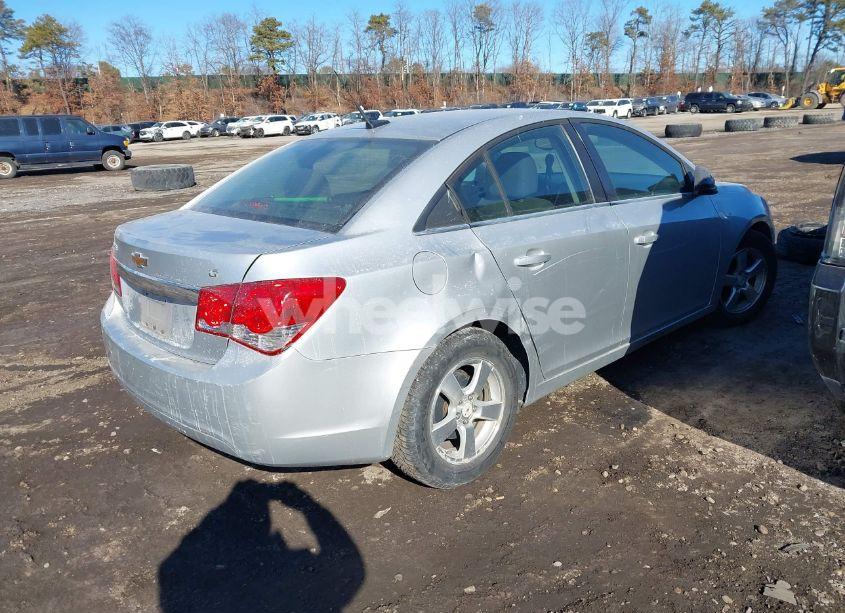 Photo 4 of 2014 Chevrolet Cruze 1LT AUTO (VIN 1G1PC5SB9E7120355)