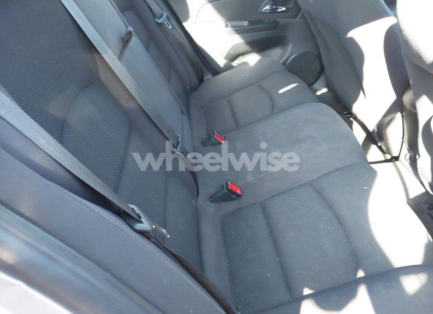 Photo 8 of 2014 Chevrolet Cruze 1LT AUTO (VIN 1G1PC5SB9E7120355)