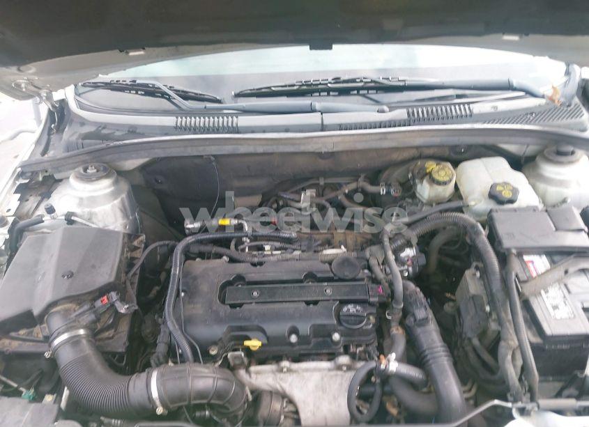 Photo 10 of 2014 Chevrolet Cruze 1LT AUTO (VIN 1G1PC5SB9E7130738)