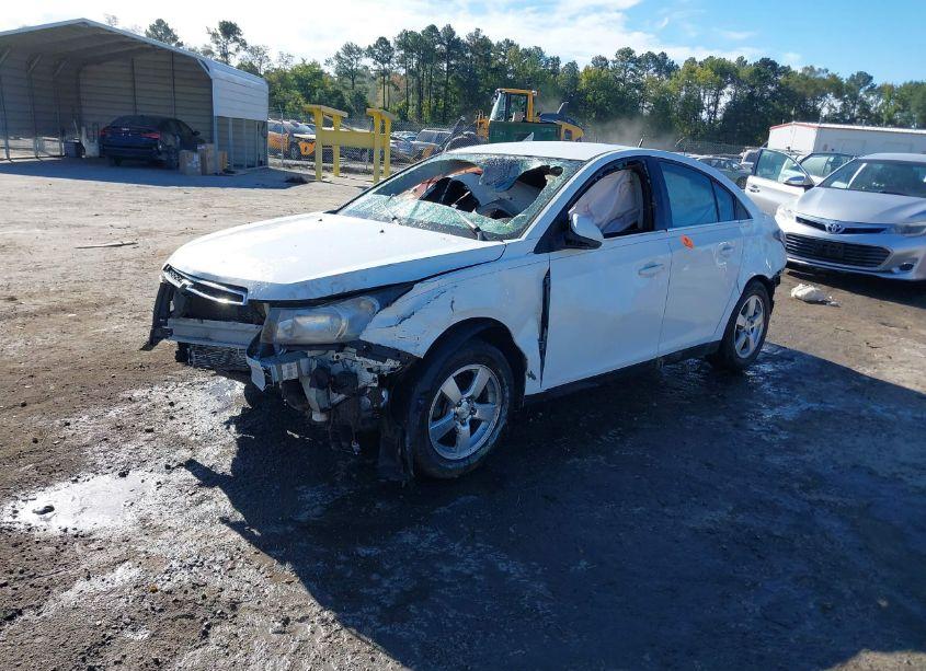 Photo 2 of 2014 Chevrolet Cruze 1LT AUTO (VIN 1G1PC5SB9E7133512)