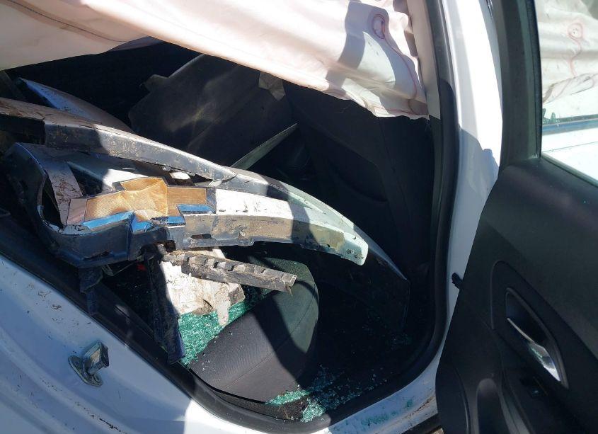 Photo 8 of 2014 Chevrolet Cruze 1LT AUTO (VIN 1G1PC5SB9E7133512)