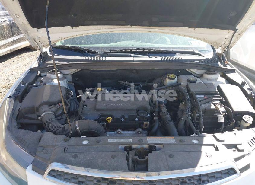 Photo 10 of 2014 Chevrolet Cruze 1LT AUTO (VIN 1G1PC5SB9E7160080)