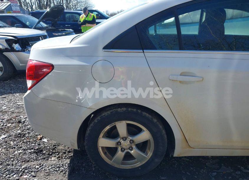 Photo 12 of 2014 Chevrolet Cruze 1LT AUTO (VIN 1G1PC5SB9E7160080)