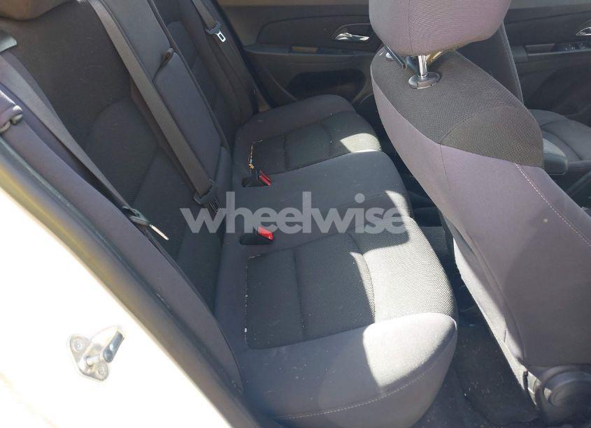 Photo 8 of 2014 Chevrolet Cruze 1LT AUTO (VIN 1G1PC5SB9E7160080)