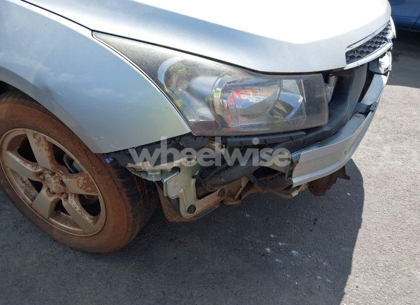 Photo 11 of 2014 Chevrolet Cruze 1LT AUTO (VIN 1G1PC5SB9E7160693)